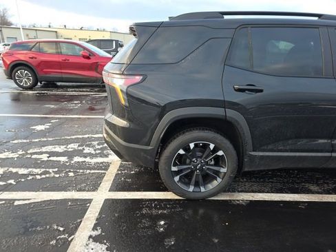 Used 2025 Chevrolet Equinox RS w/ Safety and Technology Package image 12