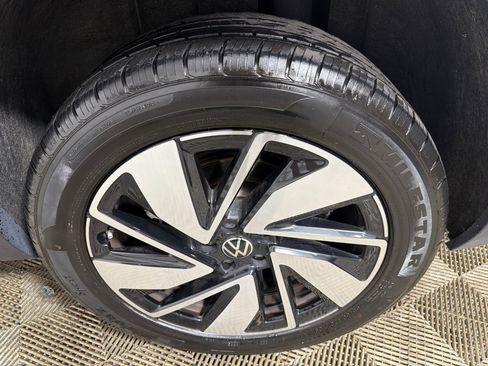 Used 2024 Volkswagen Atlas SE FWD image 20