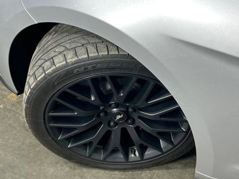 Used 2015 Ford Mustang GT Premium image 38