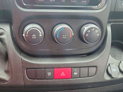 Used 2021 RAM ProMaster 2500 image 18