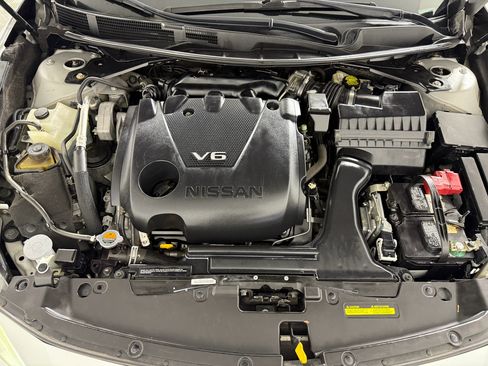 Used 2017 Nissan Maxima 3.5 SL w/ Interior Lighting Package image 29