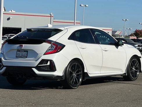 Used 2020 Honda Civic Sport Touring image 2