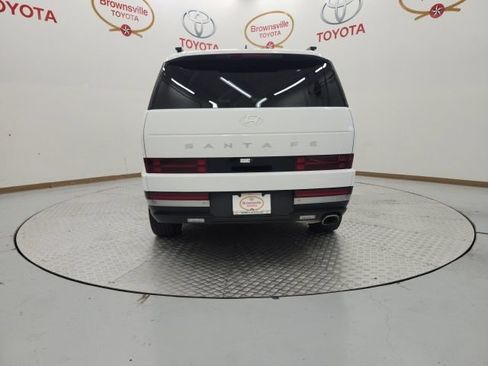 Used 2025 Hyundai Santa Fe Limited FWD image 7