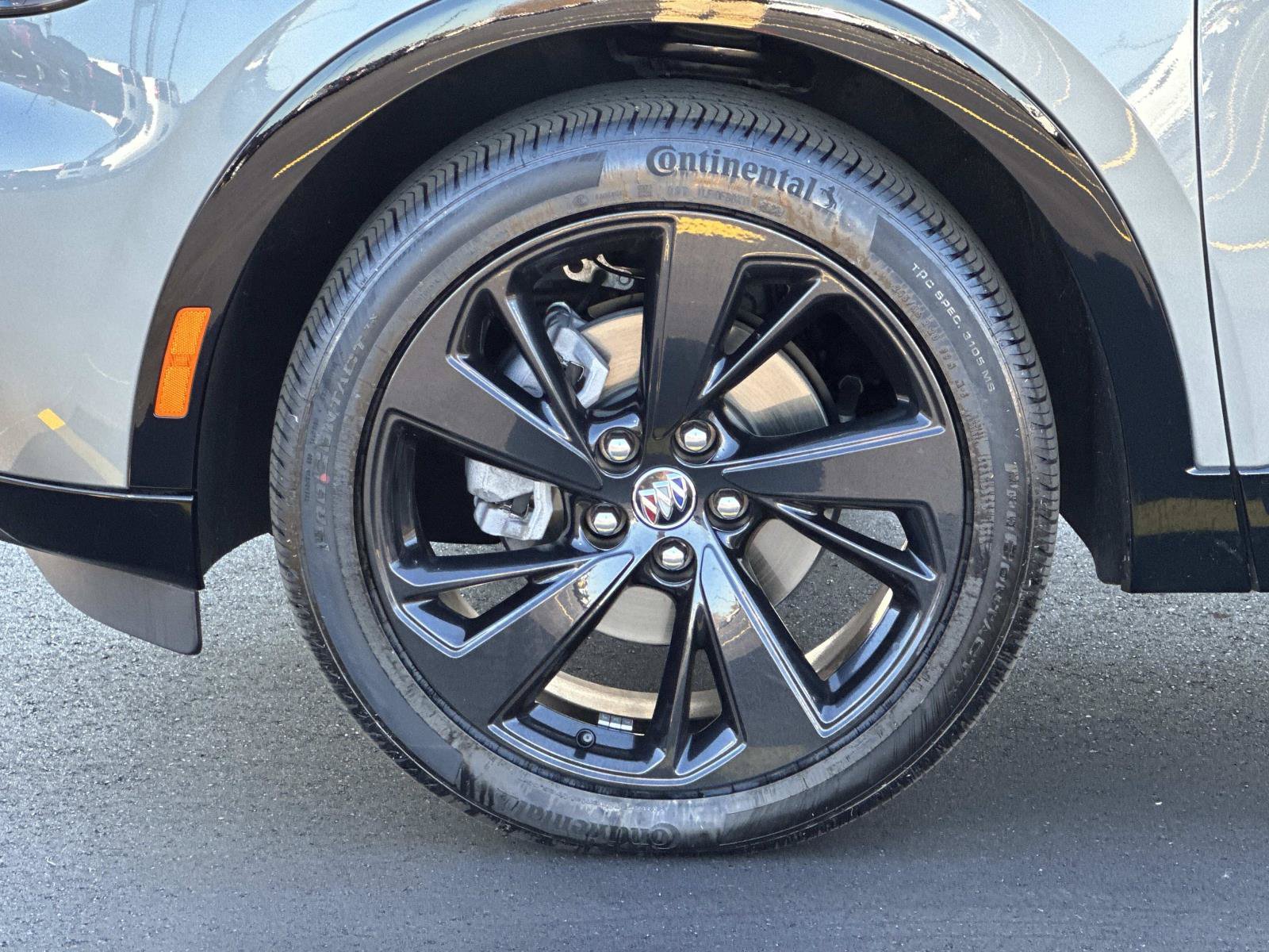 Certified 2023 Buick Envision Essence w/ Sport Touring Package AWD/4WD image 8