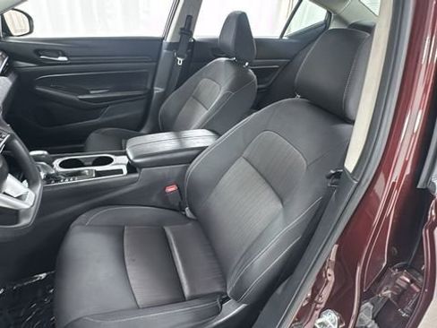 Certified 2024 Nissan Altima 2.5 SV image 10