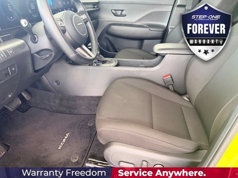 Used 2024 Hyundai Kona SEL FWD image 13