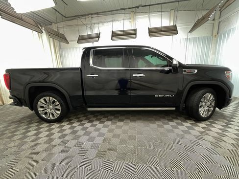 Used 2021 GMC Sierra 1500 Denali w/ Denali Premium Package AWD/4WD image 24