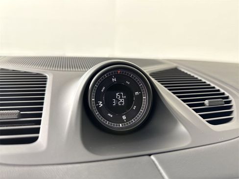 New 2026 Porsche Cayenne image 29