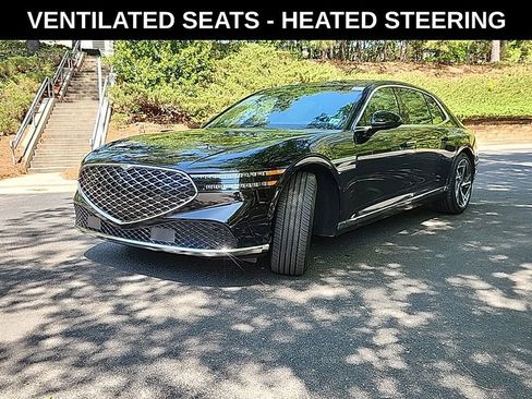 Used 2023 Genesis G90 3.5T AWD/4WD image 4
