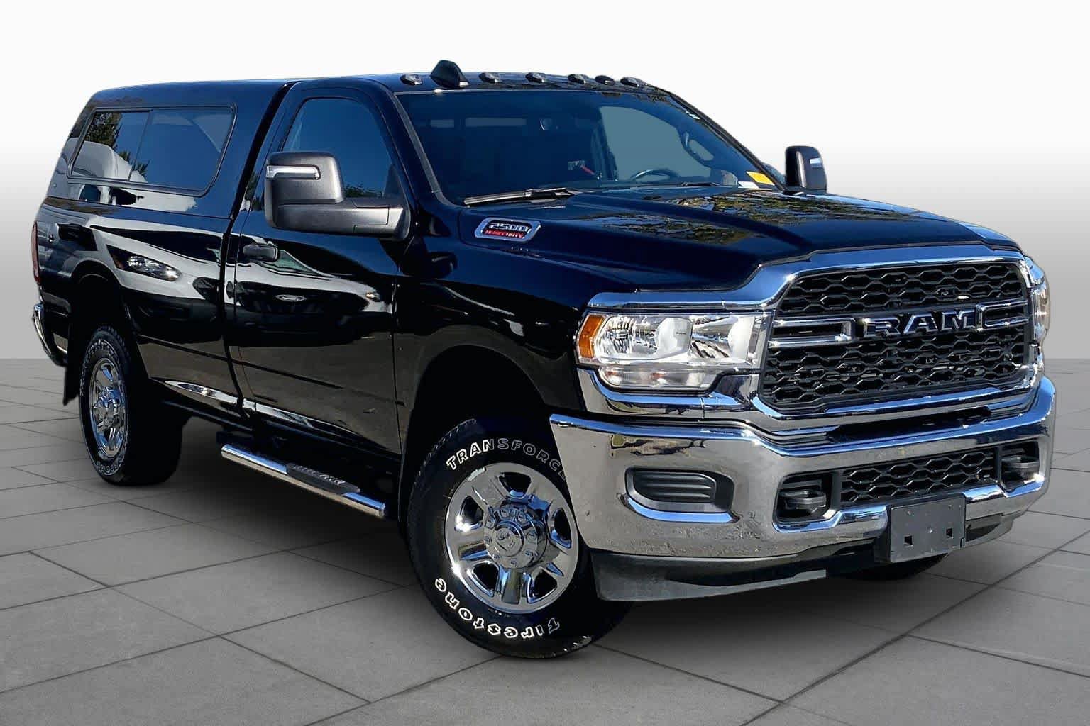 Used 2023 RAM 2500 Tradesman AWD/4WD image 3