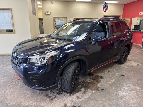 Used 2019 Subaru Forester Sport AWD/4WD image 3