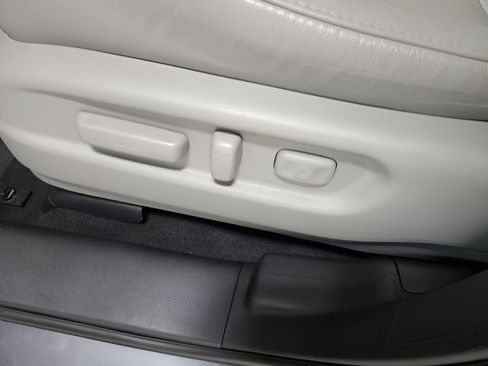 Certified 2022 Honda Pilot Touring image 21