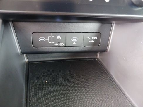 Used 2025 Hyundai Sonata SEL FWD image 28