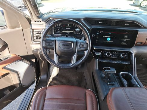 Used 2024 GMC Sierra 1500 Denali Ultimate image 15
