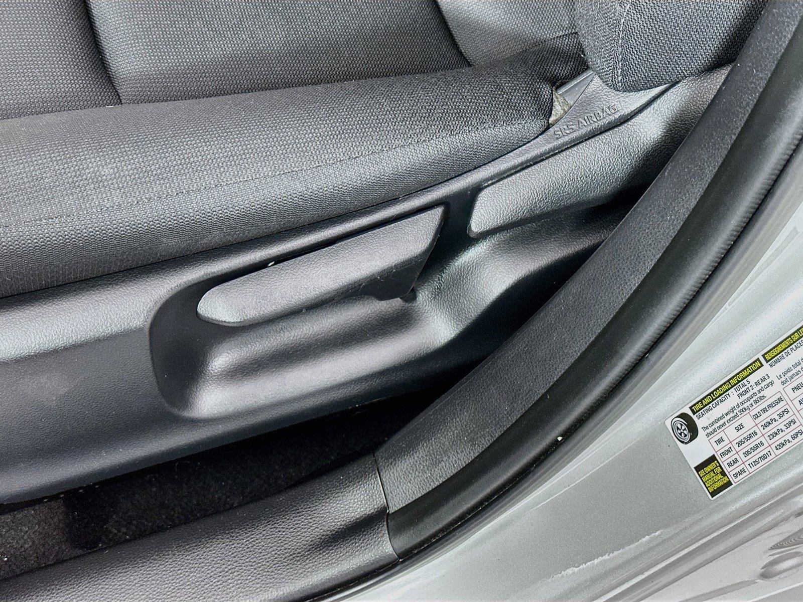 Used 2025 Toyota Corolla LE FWD image 20