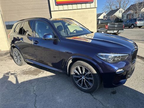 Used 2020 BMW X5 xDrive40i w/ M Sport Package image 4