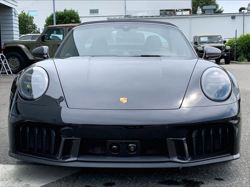 Used 2026 Porsche 911 Targa 4 GTS AWD/4WD image 10