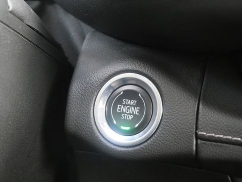 Used 2023 Buick Envision Preferred image 27