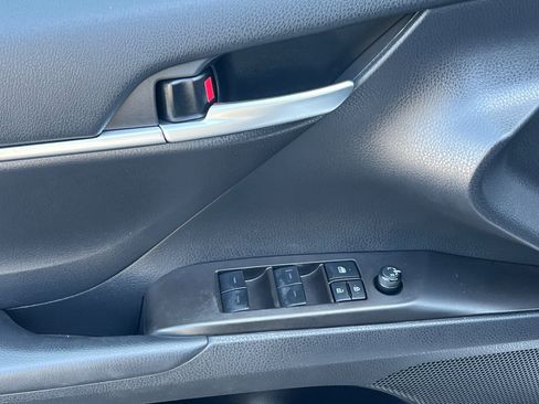 Certified 2024 Toyota Camry SE FWD image 11