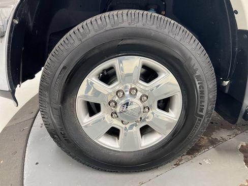 Used 2017 RAM 2500 Limited AWD/4WD image 28