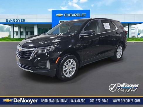 Used 2024 Chevrolet Equinox LT AWD/4WD image 1