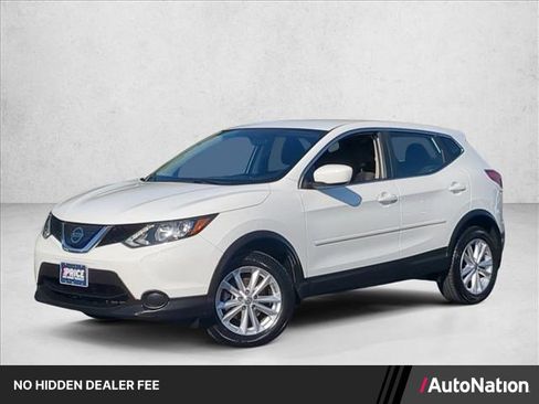Used 2018 Nissan Rogue Sport S w/ S Appearance Package FWD image 1