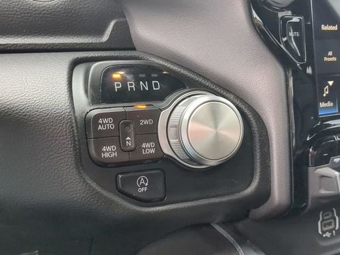 Used 2023 RAM 1500 Laramie AWD/4WD image 11