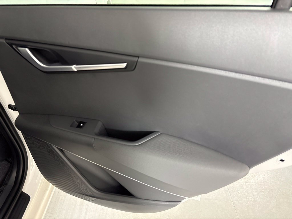 New 2026 Kia Niro Wind FWD image 18