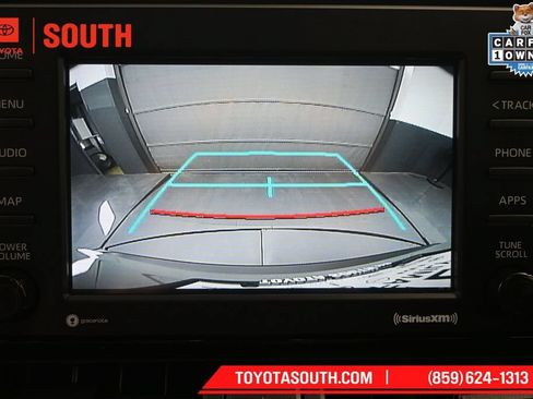 Used 2022 Toyota RAV4 XLE w/ Convenience Package AWD/4WD image 17