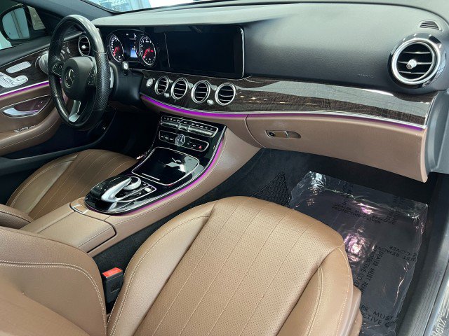 Used 2017 Mercedes-Benz E 300 4MATIC image 15