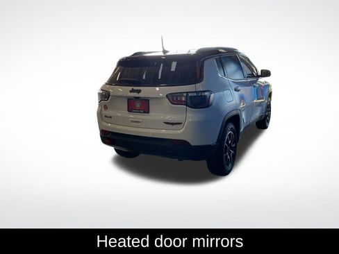 Used 2025 Jeep Compass Trailhawk AWD/4WD image 17