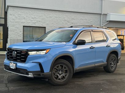 Certified 2024 Honda Pilot TrailSport