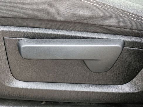 Certified 2024 RAM 2500 Tradesman w/ Chrome Appearance Group image 11