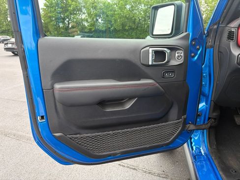 Used 2023 Jeep Gladiator Rubicon w/ LED Lighting Group AWD/4WD image 19