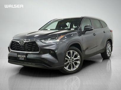 Used 2024 Toyota Highlander Limited