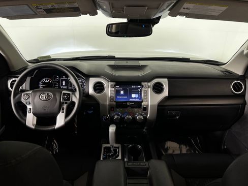 Used 2021 Toyota Tundra SR5 w/ SR5 Upgrade Package AWD/4WD image 24