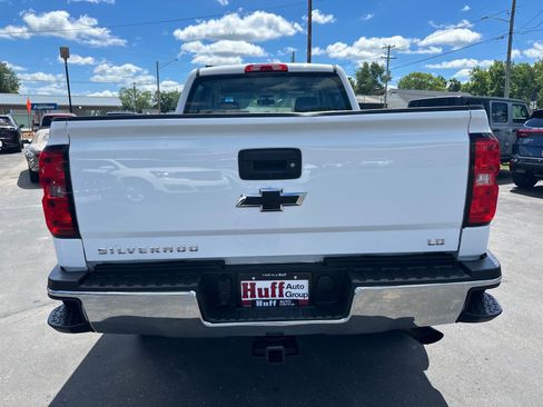 Used 2018 Chevrolet Silverado 2500 LT AWD/4WD image 7