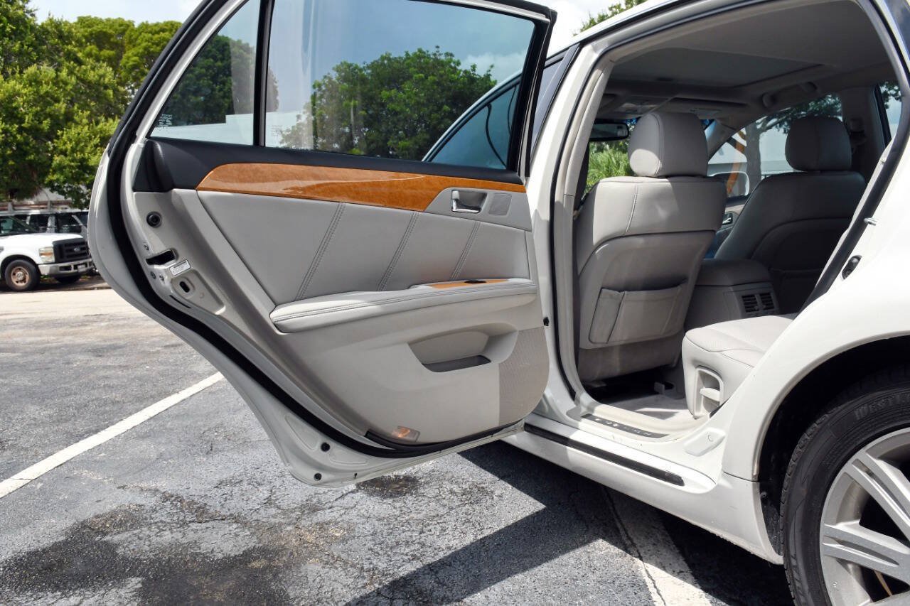 Used 2007 Toyota Avalon Touring FWD image 16