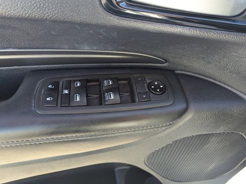 Used 2021 Dodge Durango SXT image 13