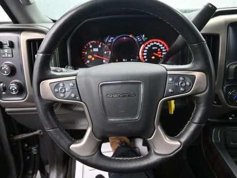 Used 2016 GMC Sierra 2500 Denali w/ Duramax Plus Package image 22