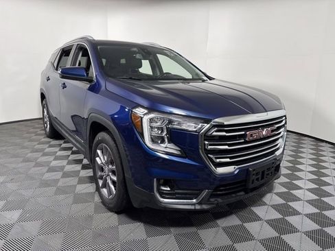 Used 2023 GMC Terrain SLT image 11