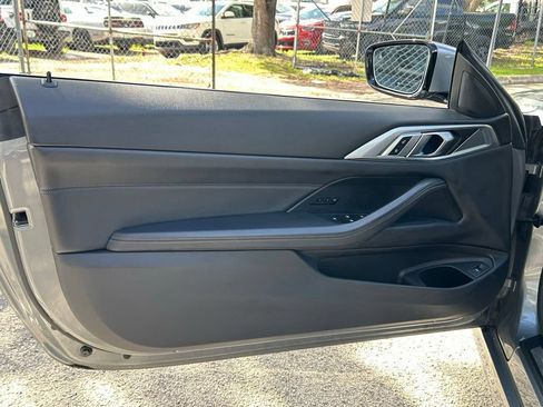 Used 2024 BMW 430i Convertible RWD image 25