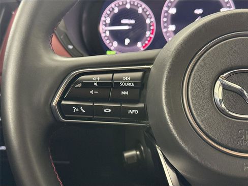 Used 2025 MAZDA CX-70 3.3 Turbo S w/ Premium Package image 18
