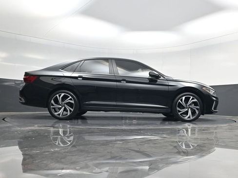 Used 2025 Volkswagen Jetta SEL FWD image 52