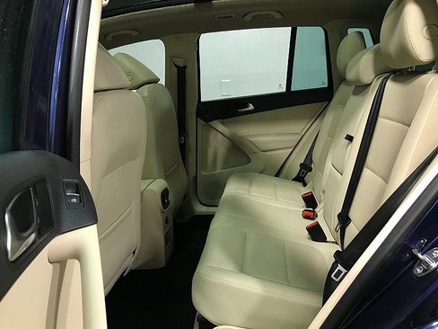 Used 2015 Volkswagen Tiguan SE FWD image 20