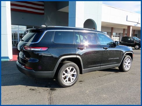Certified 2022 Jeep Grand Cherokee L Limited image 6