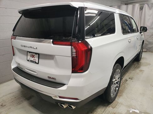 New 2026 GMC Yukon XL Denali w/ Sun & Power Step Package image 2