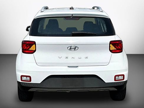 Certified 2023 Hyundai Venue SEL w/ Cargo Package FWD image 5