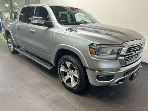 Used 2021 RAM 1500 Laramie AWD/4WD image 2