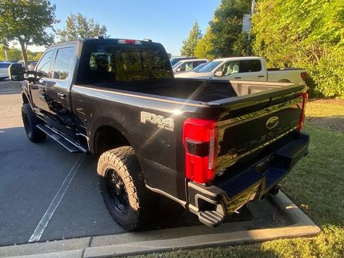 Used 2024 Ford F250 Lariat w/ Sport Appearance Package AWD/4WD image 31